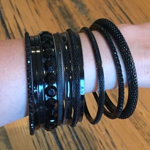 2/10 Variety of black bangles